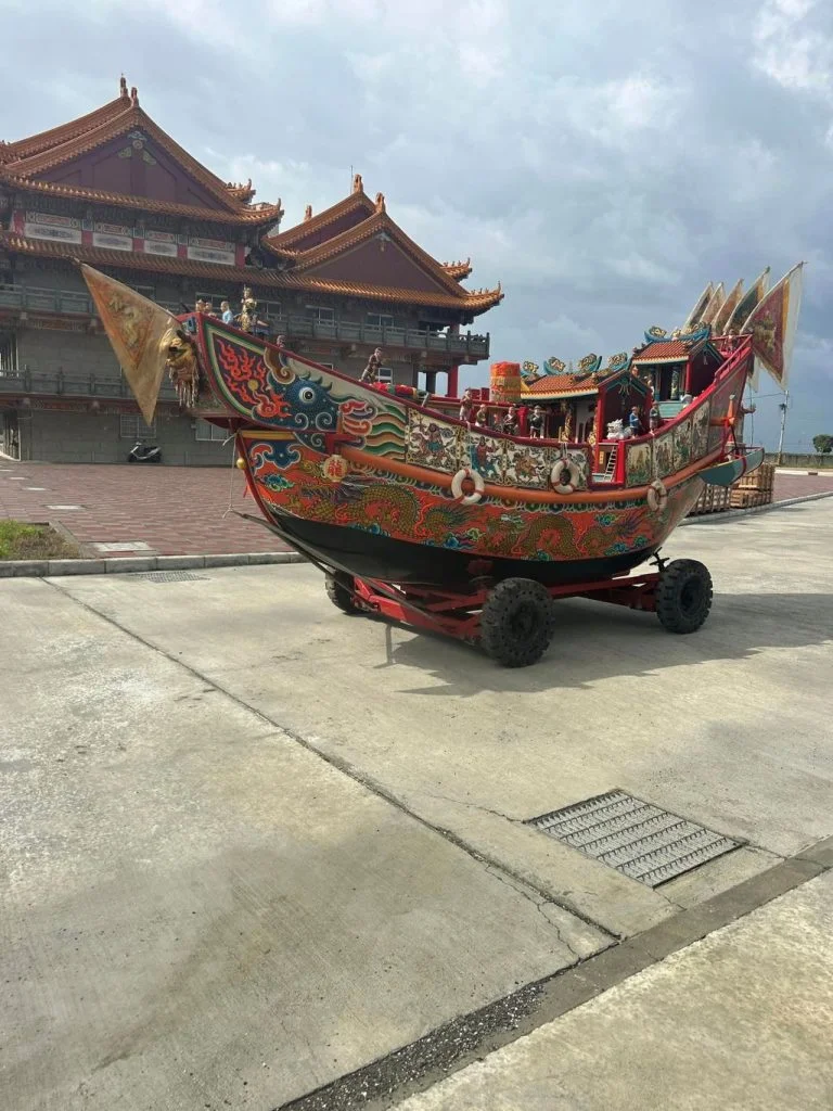 蚶仔寮萬善祠萬善夫人 求子嗣特靈驗 1 蚶仔寮開基萬善祠因為奉祀水難離世的先人,更是每年主辦「口湖牽水車藏(狀)」相關的3間廟宇之一。(取材自雲林蚶仔寮萬善祠FB)