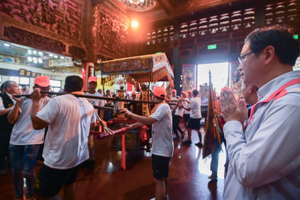 「過頭媽」每隔9年巡迴輪值各庄頭奉祀，是北臺灣深具特色的宗教信仰文化。（取材自桃園市政府網站）