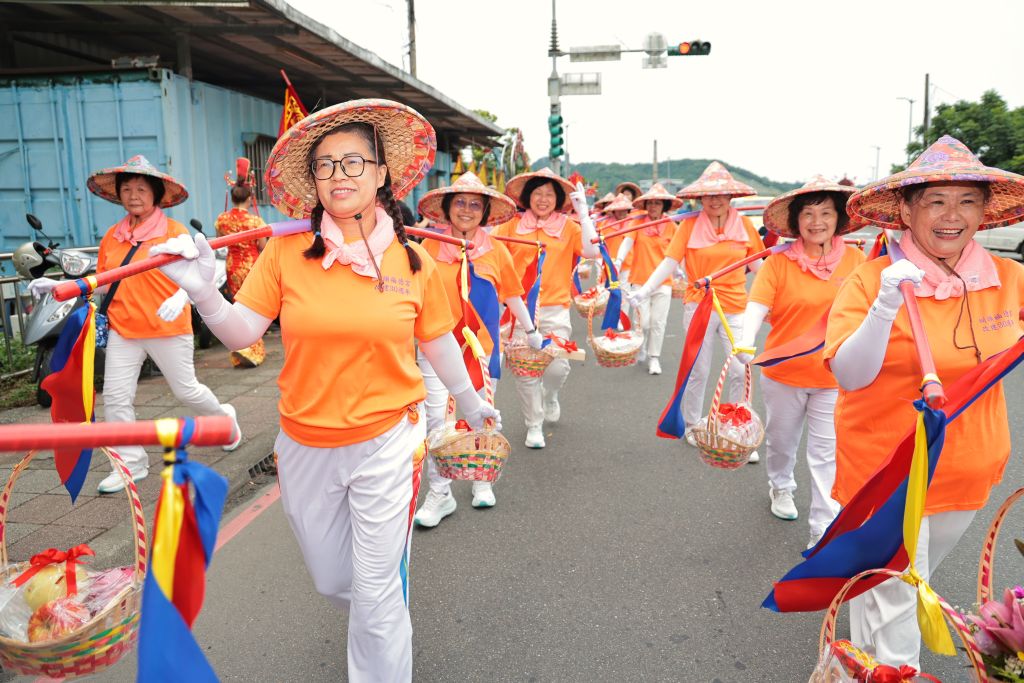 基隆七堵區百福圳頭福德宮舉辦改建30週年「載慶遶境大典」。（取材自基隆市政府網站）