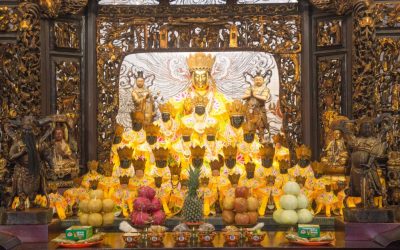 壽山巖觀音寺男性戴冠菩薩 有型特出超吸睛