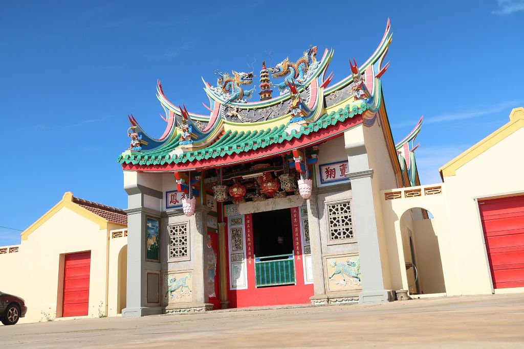 瓦硐南天廟過往是在地行政中心區域。（取材自維基百科）